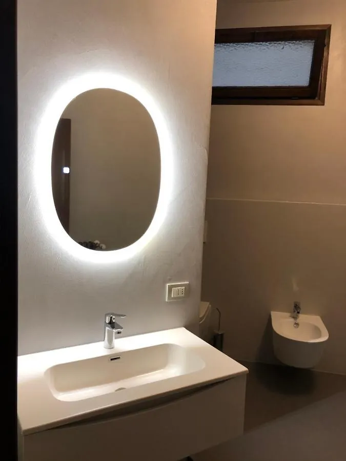 Historical Apartment In The Center Of Gravedona - Larihome A02 Italy